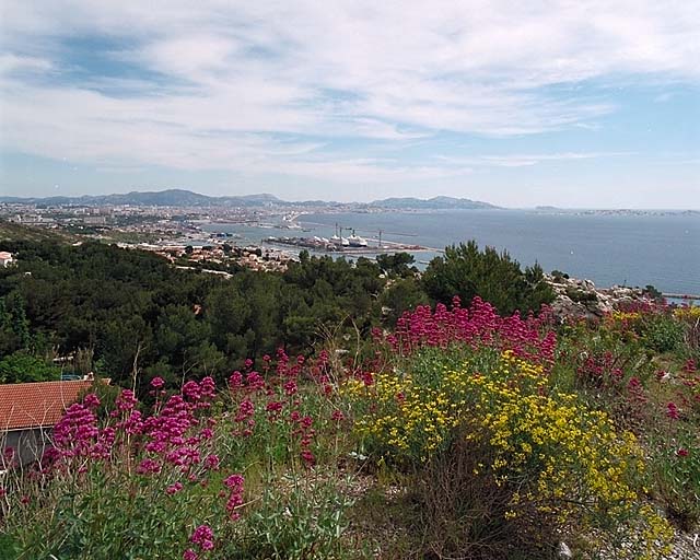 Paysage de la baie de Marseille, vue prise depuis le quartier des Piches à l'Estaque.