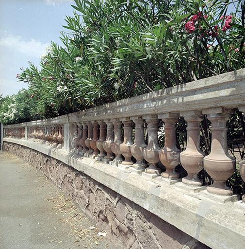 Clôture de jardin.