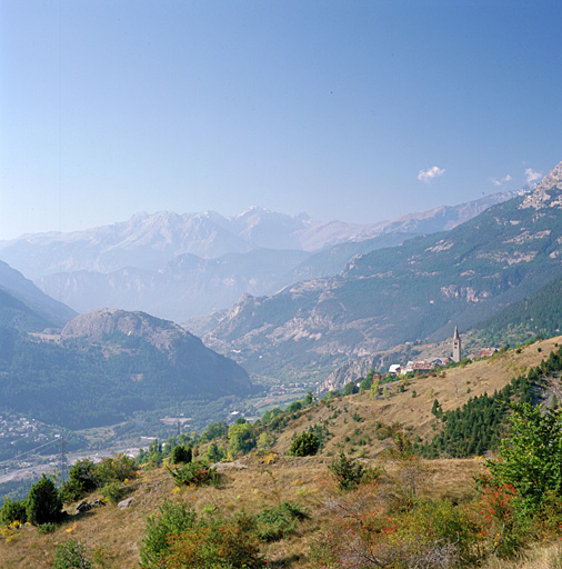 La haute Romanche : vue prise du Chazelet vers le col du Lautaret.