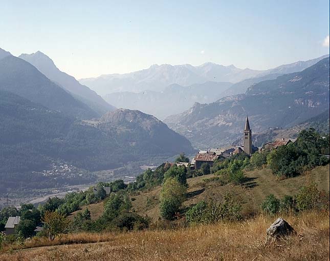 La haute Romanche : vue prise du Chazelet vers le col du Lautaret.