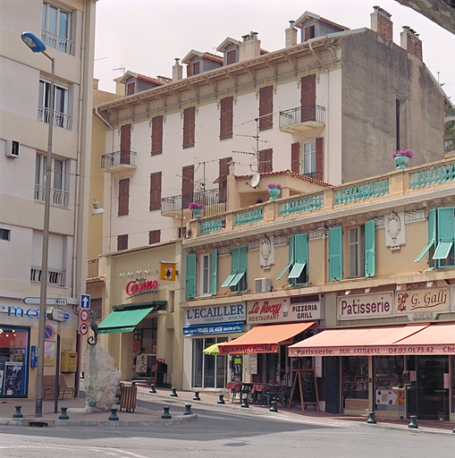Vue en perspective de la façade sud.