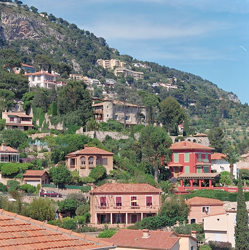 Vue d'ensemble depuis le sud-ouest.