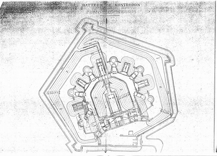 Génie. Direction de Nice. Chefferie de Nice. Batterie de Montboron. Plan des dessus.