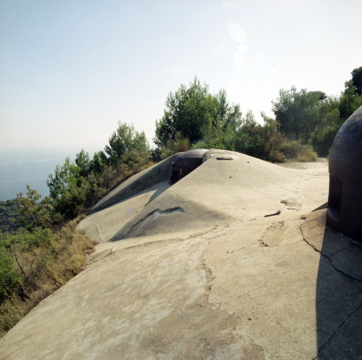 Bloc 4 (d'infanterie), détail de cloche JM noyée.