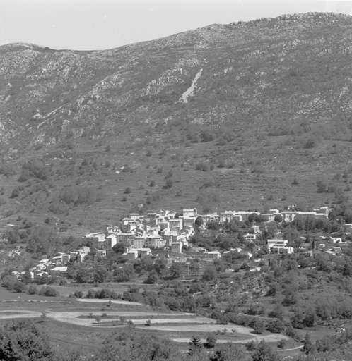 Vue de situation, depuis le sud.