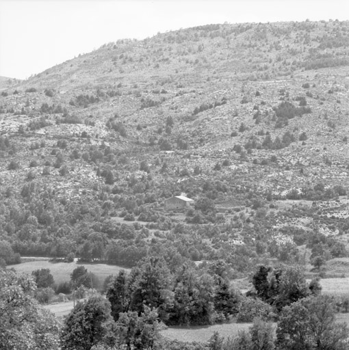 Vue de situation, depuis le nord.