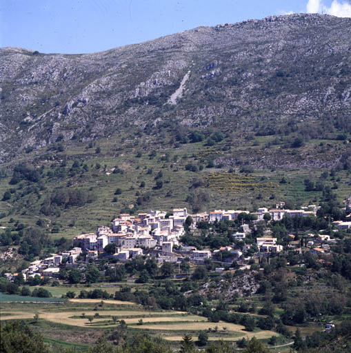 Vue de situation, depuis le sud.