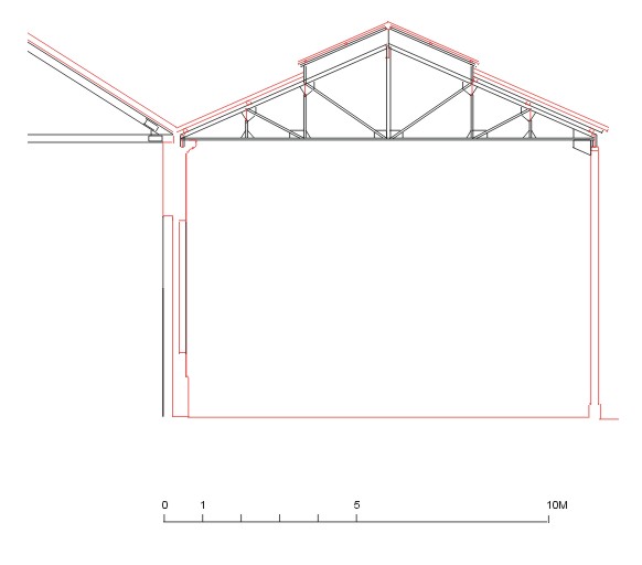 Coupe transversale sur une ferme de la charpente métallique de la halle latérale.
