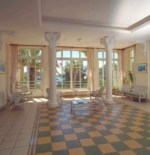 Grand salon.