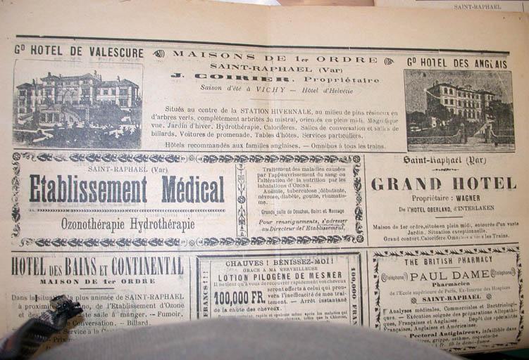 [Publicités pour divers hôtels de Saint-Raphaël.]