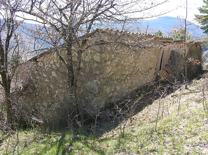 Entrepôt agricole de type 2.1 (1982 A3 261). Vue d'ensemble prise du nord-est.