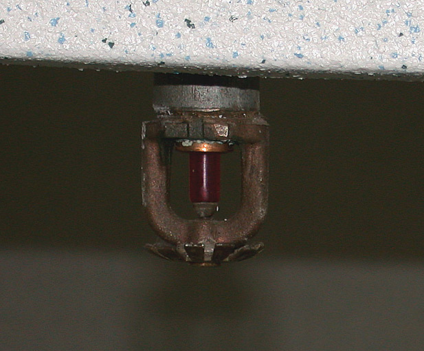 Détail d'un exctincteur Grinnel.