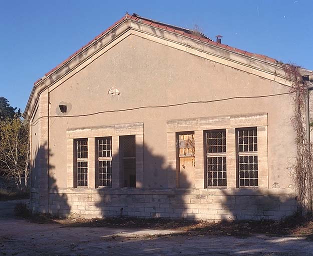 Façade sud : le pignon biais. ; Façade sud : le pignon biais.