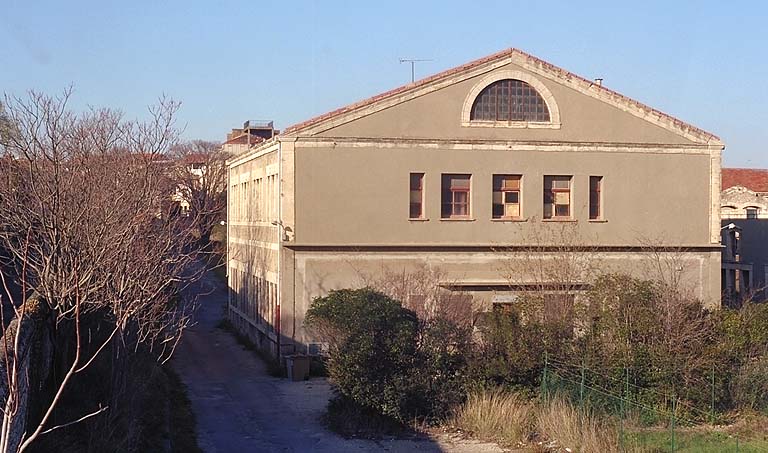 Les bureaux des ateliers, élévations sud et ouest. ; Les bureaux des ateliers, élévations sud et ouest.