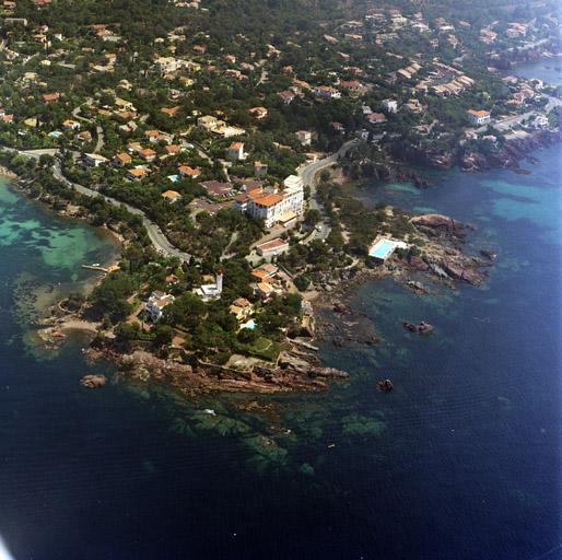 Vue aérienne de situation.