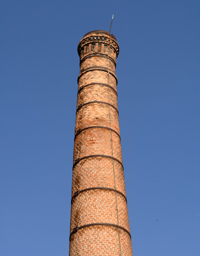 Détail de la cheminée d'usine.