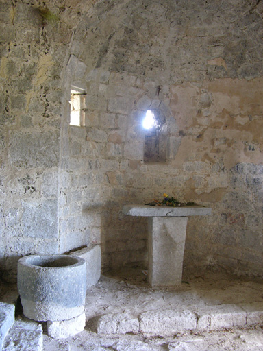 Vue d'ensemble vers le choeur.
