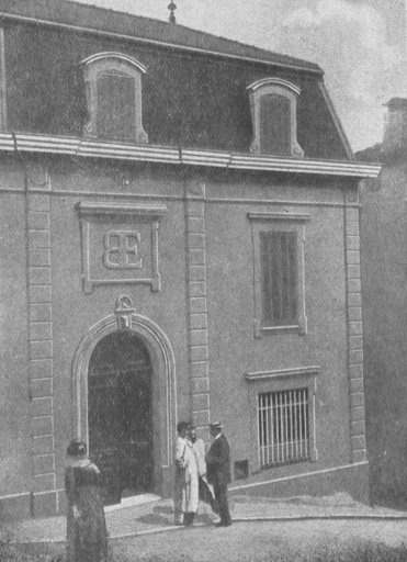 Porte d'entrée de l'usine B. Escoffier.