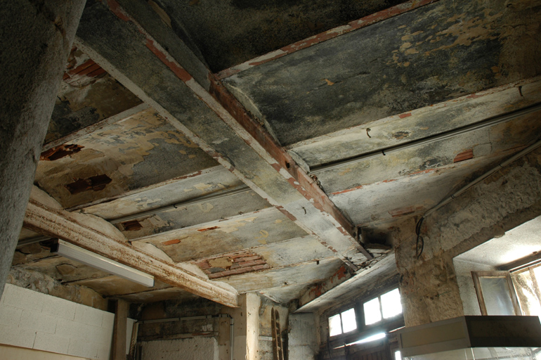 Plancher de la fabrique.