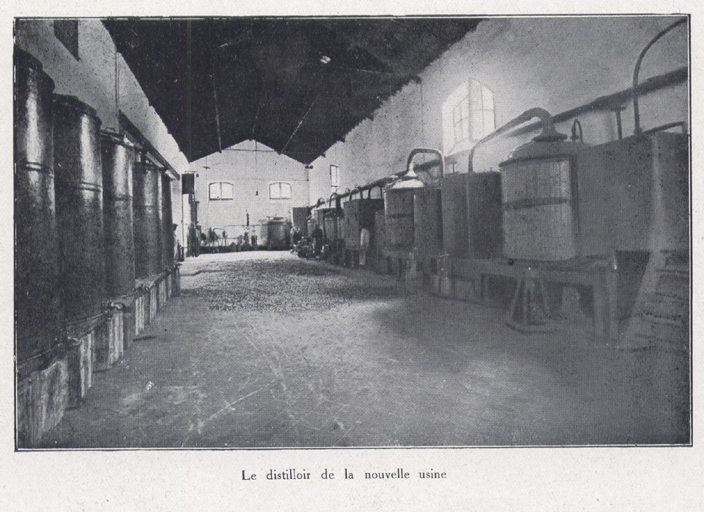 Le distilloir de la nouvelle usine.