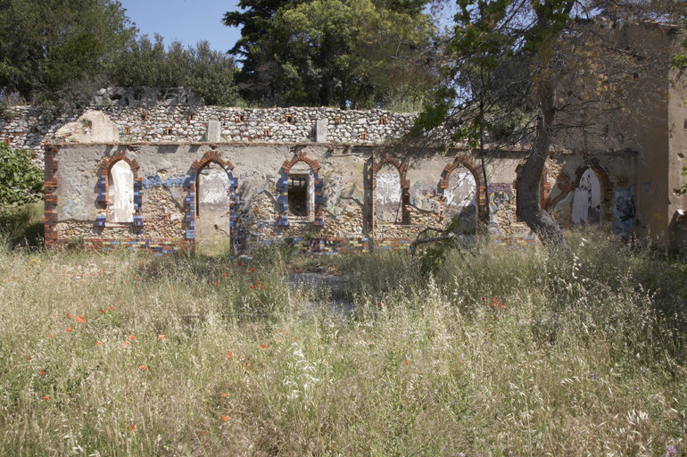 Orangerie : vue d'ensemble prise du sud.