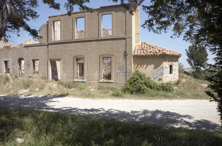 Logis de maître : façade antérieure.