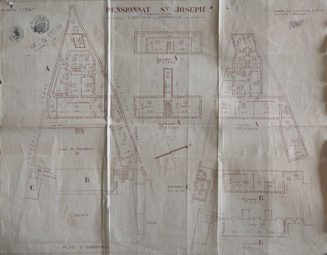 Pensionnat St Joseph. Plan d'ensemble. Plan des étages de l'ensemble des bâtiments.