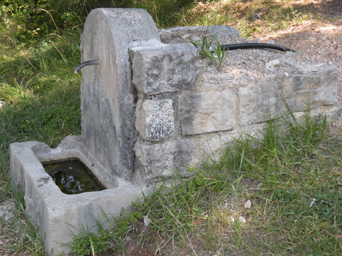 Vue d'ensemble prise du sud.