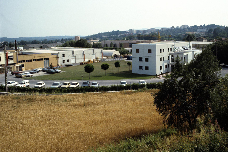 Vue du bâtiment administratif de l'usine Biolandes.