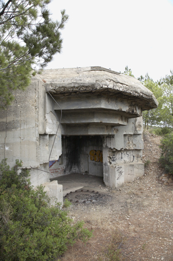 Façade de la casemate active ouest de 1944, vue du sud-ouest.