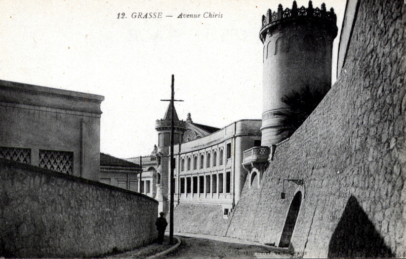 13. Grasse - Avenue Chiris. [Vue de la mosquée]