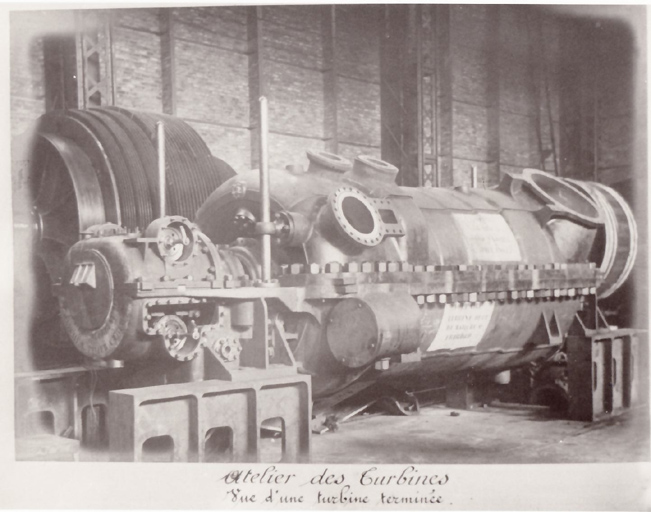 Atelier des turbines - Vue d'une turbine terminée.