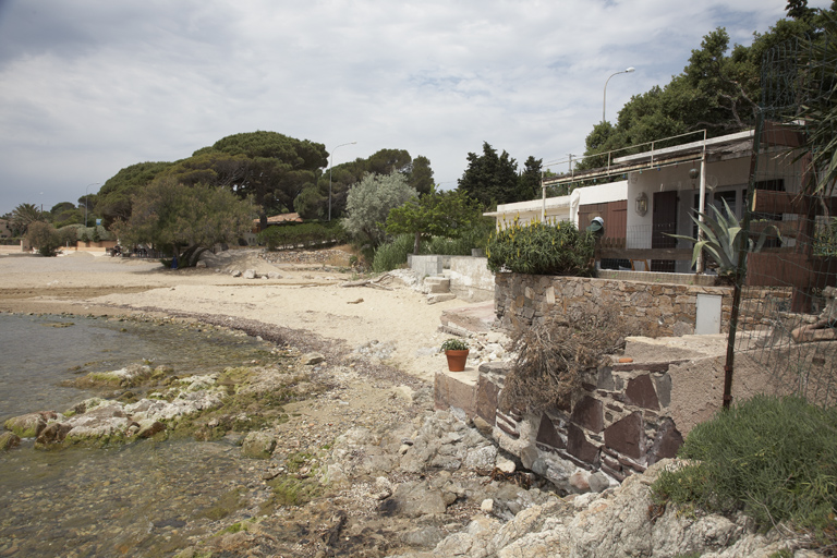 Villa La Samana. Croisette (la). Raoul-Nordling (avenue). 2007 F5 878.