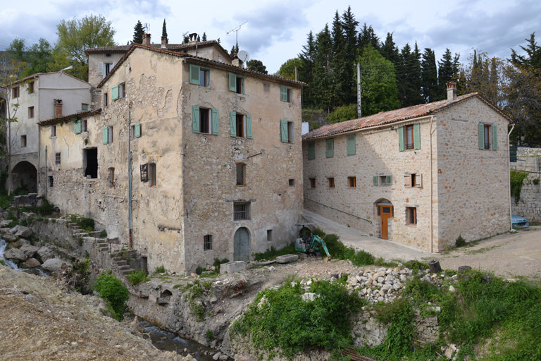 Vue d'ensemble, prise du sud-est.