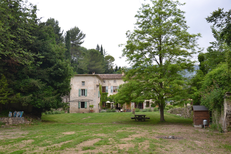 Vue d'ensemble, prise du sud.