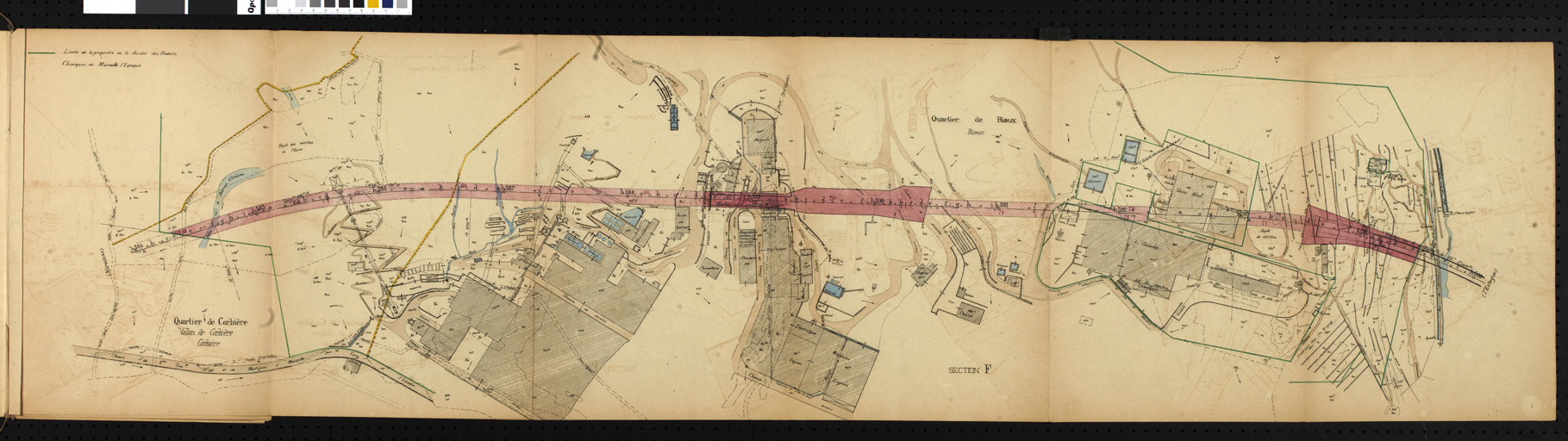 Chemin de fer de Miramas à l'Estaque, enquête parcellaire 1907. [Plan de Corbières au Vallon des Riaux avec l'identification des divers bâtiments des usines, les chemins, les ruisseaux, les canalisations et le tracé de la voie ferrée avec les tunnels.]