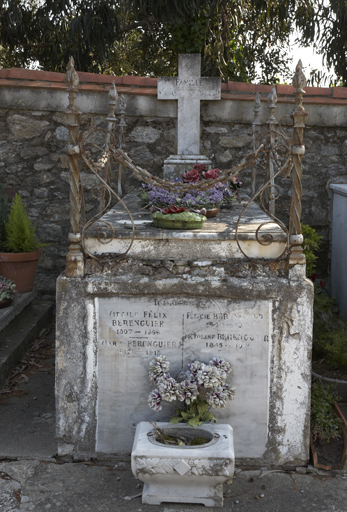 Mur sud-ouest. Concession 87 de 1916. Tombeau de la famille de Virgile Berenguier.