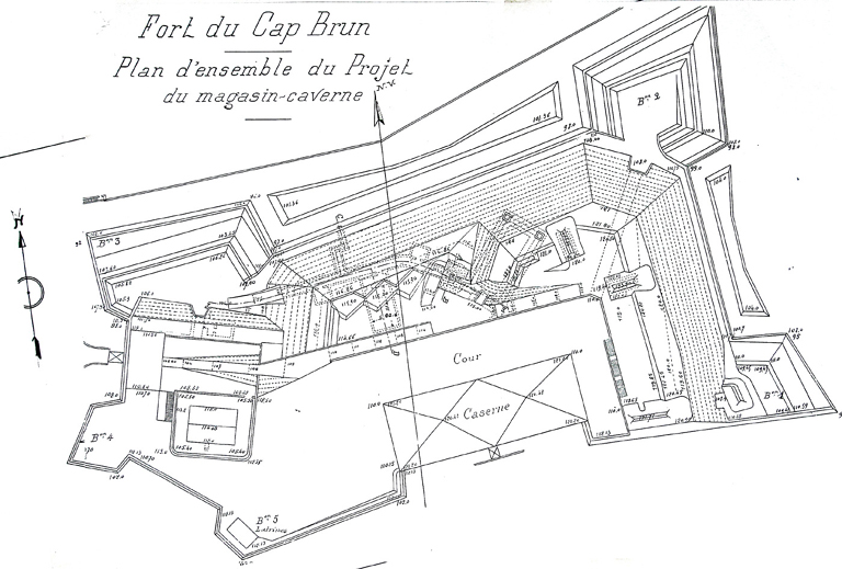 Fort du Cap Brun. Plan d'ensemble du projet du magasin-caverne. [1893]