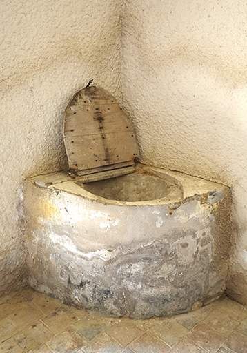 Fonts baptismaux (cuve baptismale à immersion)