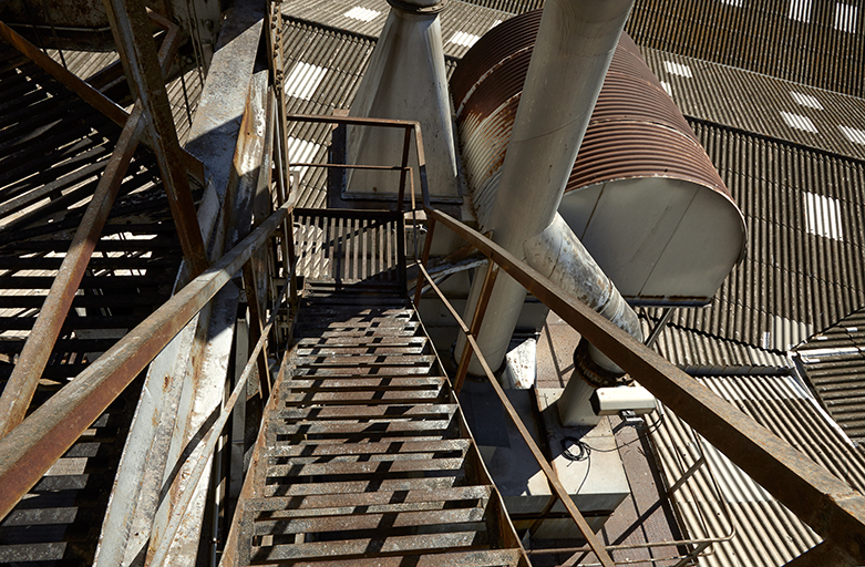 Dans la tour d'atomisation.
