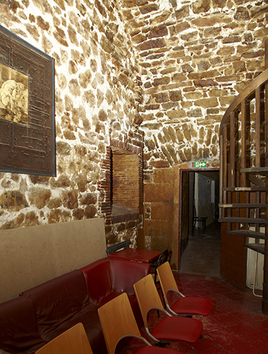 Porte d'Italie. Détail de parement des murs et voûtes d'une des casemates de gauche de la porte d'Italie.