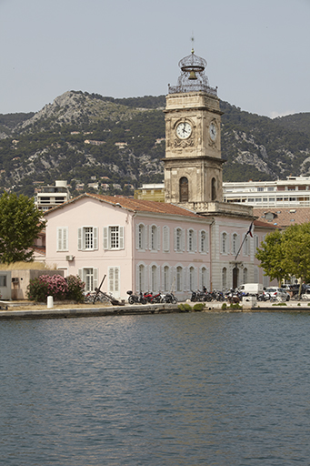 Édifice logistique dit bâtiment de l'Horloge