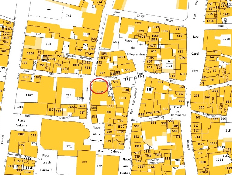 Plan de situation de l'emplacement de la 4e maison d'après le cadastre moderne de 2014, section CK, parcelle 1385.