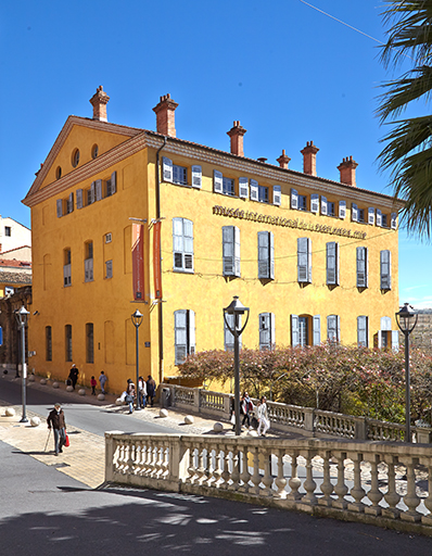 Vue du Musée International de la Parfumerie.