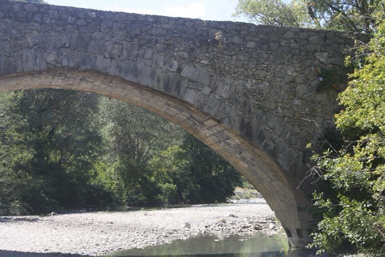 Détail de l'élévation est, rive gauche.