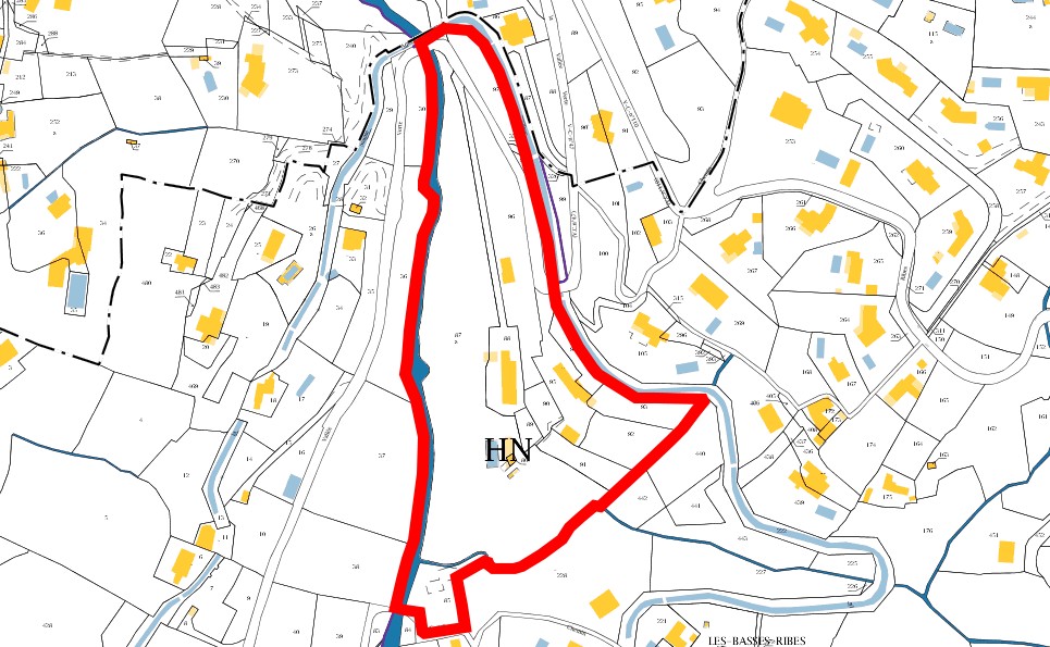 D'après le plan cadastral de 2016, section HN, parcelles 85 à 99, 242, 325. Echelle d'origine 1/2000e.