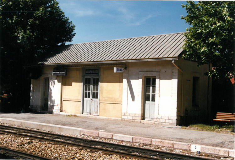 Annexe du bâtiment des voyageurs.