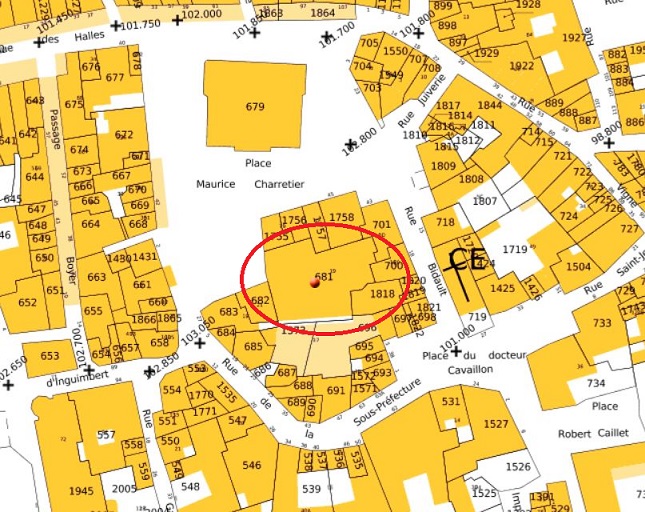 Plan de masse et de situation de la synagogue d'après le cadastre de Carpentras, 2021 (section CE, parcelle 681). Echelle 1/1000.