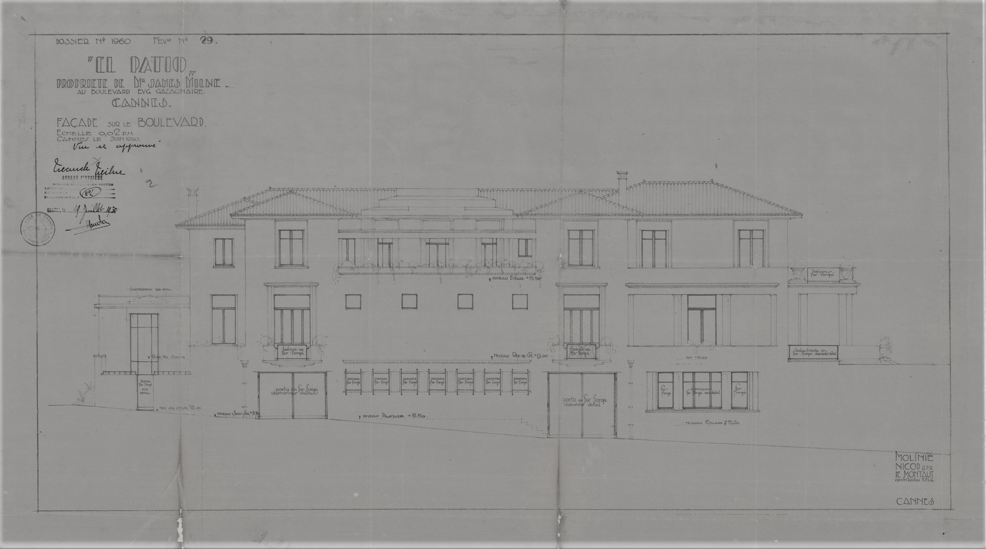 El Patio. Propriété de Mr James Milne au boulevard Eug. Gazagnaire. Cannes. Façade sur le boulevard, 1930.