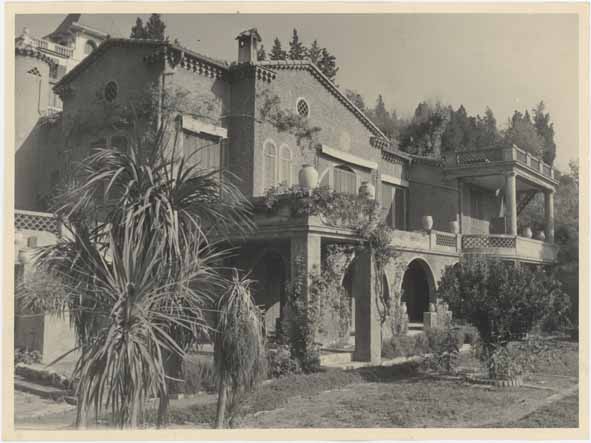 [Villa Cardolina. Vue rapprochée de la façade sud.], vers 1930.